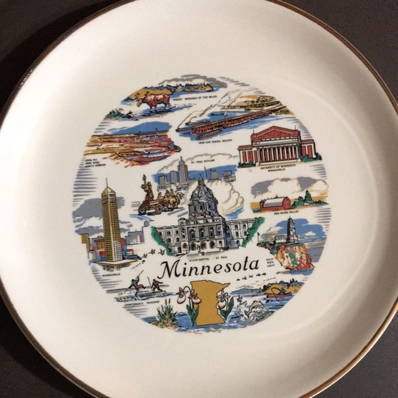 Vintage Minnesota Tourist Souvenir Collectible Ceramic Plate For Display Decor - Picture 2 of 16